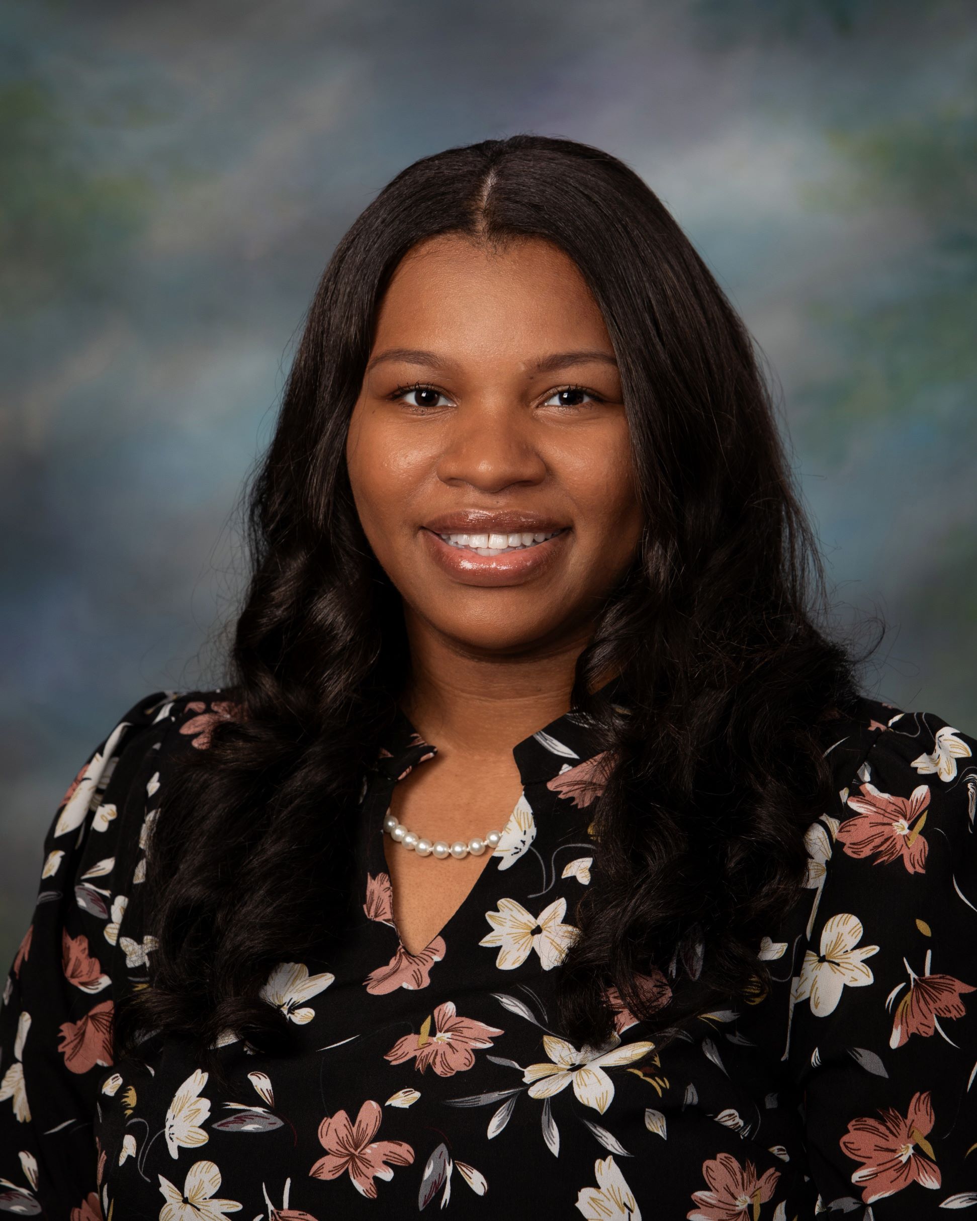 Valerie Baines Headshot resize